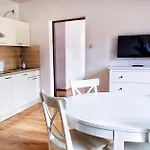 Agroturismo Gospodarstwo Nad Jeziorem Zalom (Czlopa)