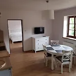 Gospodarstwo Nad Jeziorem *