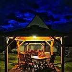 Gospodarstwo Nad Jeziorem Agroturismo Zalom (Czlopa)