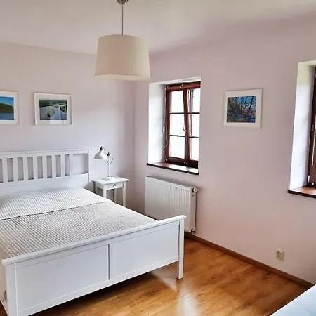 Gospodarstwo Nad Jeziorem Farm stay