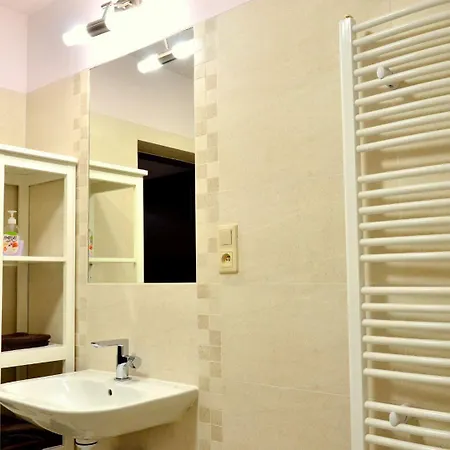 Gospodarstwo Nad Jeziorem Załom