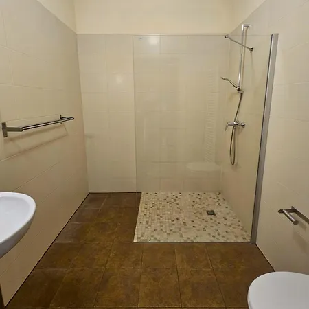 Farmház Gospodarstwo Nad Jeziorem Załom