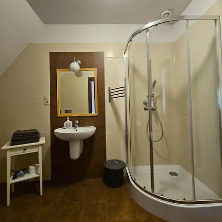 Gospodarstwo Nad Jeziorem Bauernhof *