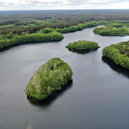 Gospodarstwo Nad Jeziorem Bauernhof *