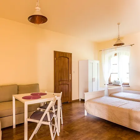 Gospodarstwo Nad Jeziorem Bauernhof