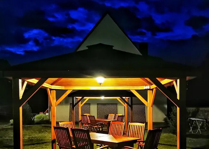 Gospodarstwo Nad Jeziorem Agroturismo Zalom (Czlopa)