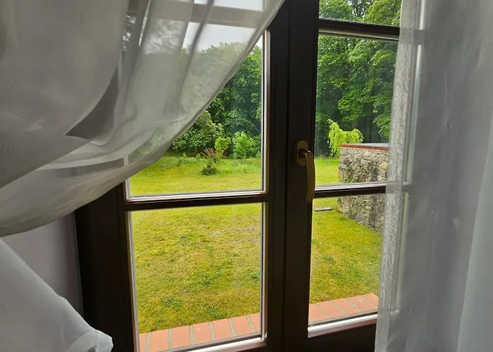 Gospodarstwo Nad Jeziorem Zalom (Czlopa)